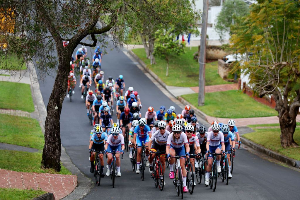 WOLLONGONG AUSTRALIA SEPTEMBER 24 Zoe Backstedt of United Kingdom leads the peloton during the 95th UCI Road World Championships 2022 Women Junior Road Race a 672km one day race from Helensburgh to Wollongong Wollongong2022 on September 24 2022 in Wollongong Australia Photo by Con ChronisGetty Images