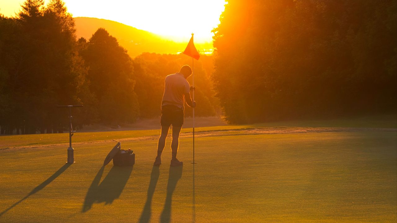 Greenkeeper category winning photograph