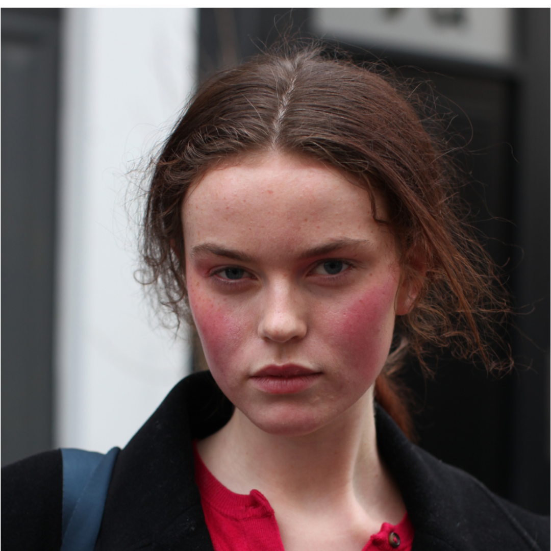 LFW's street-style beauty looks waved goodbye to 'clean girl'—it’s all about bright pink for spring