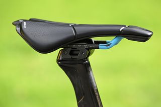 Fred Wright's Prologo saddle fitted to his Merida Reacto race bike