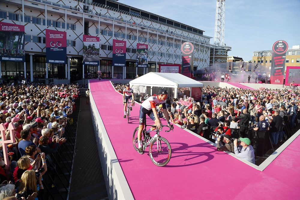 A scene from the Giro d'Italia team presentation