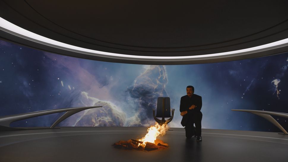 Light and the quantum universe take center stage in 'Cosmos: Possible Worlds'