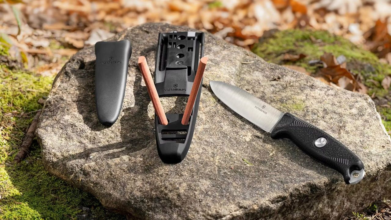 Victorinox Venture Pro in use