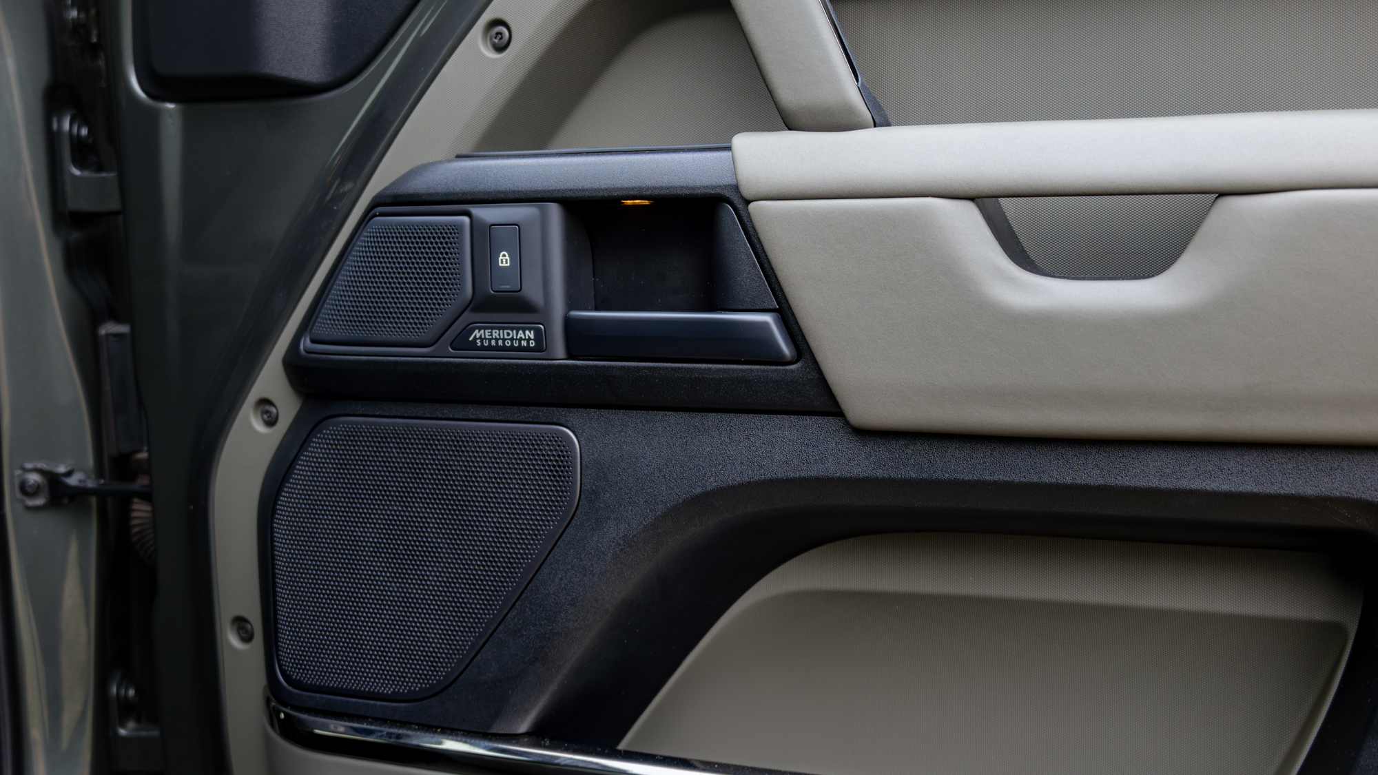 2025 Land Rover Defender test drive.