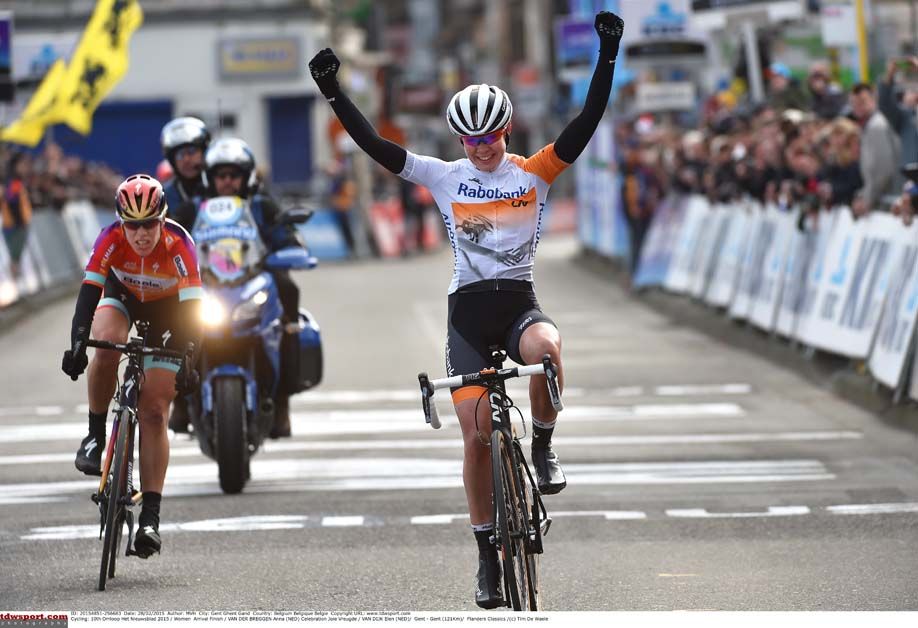 Anna van der Breggen beats Ellen van Dijk to win the women's Omloop Het Niewsblad