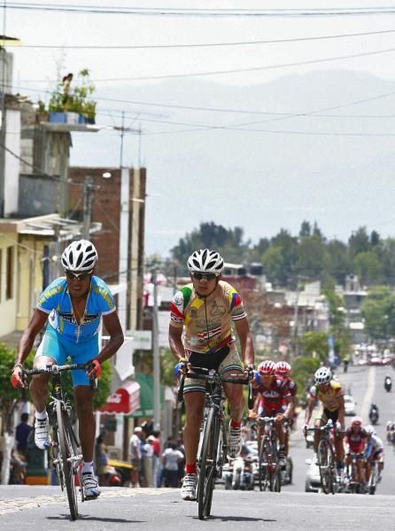 The peloton was scattered during the stage
