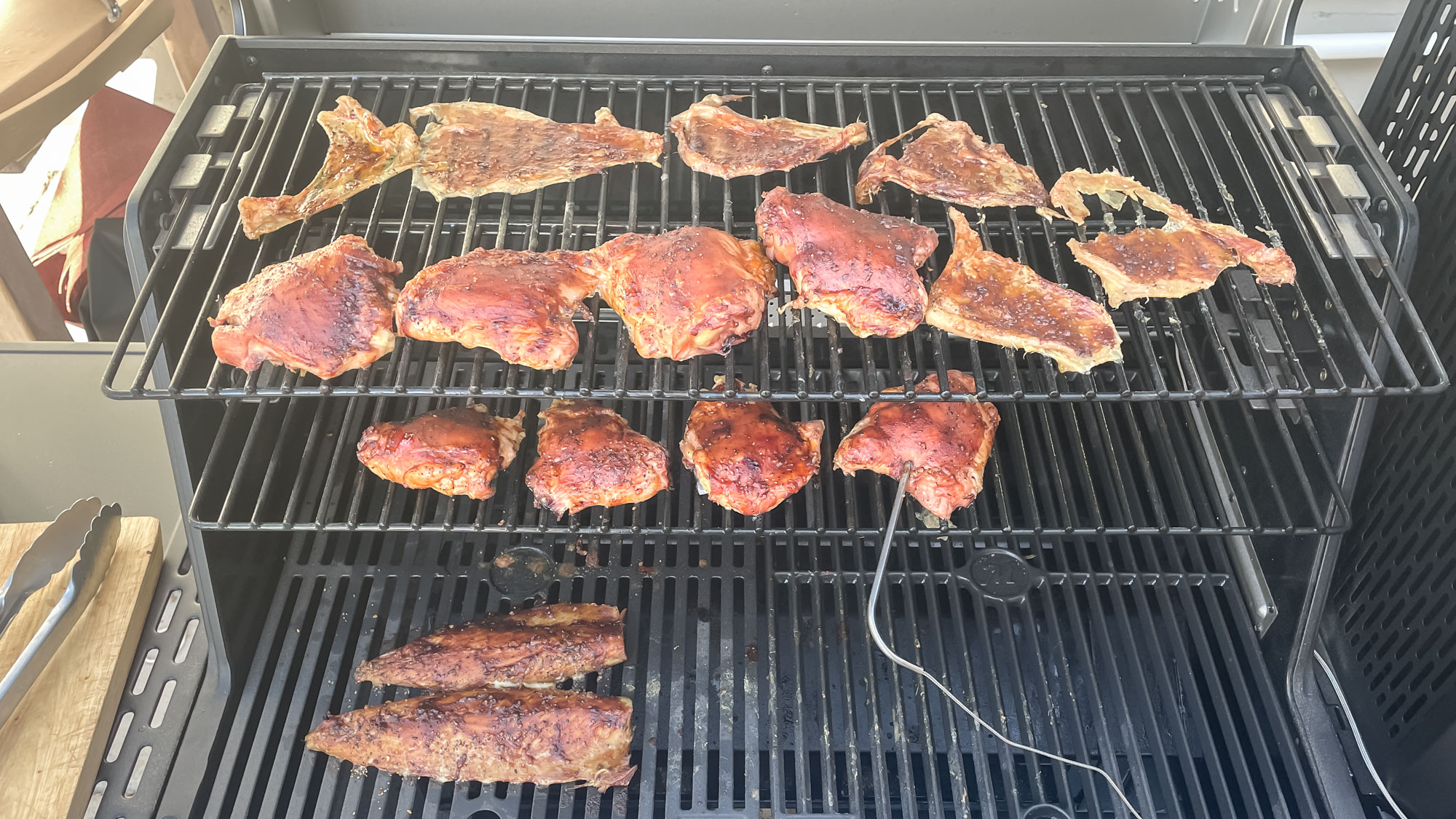 Meat being cooked on the Masterbuilt Gravity Series 1150