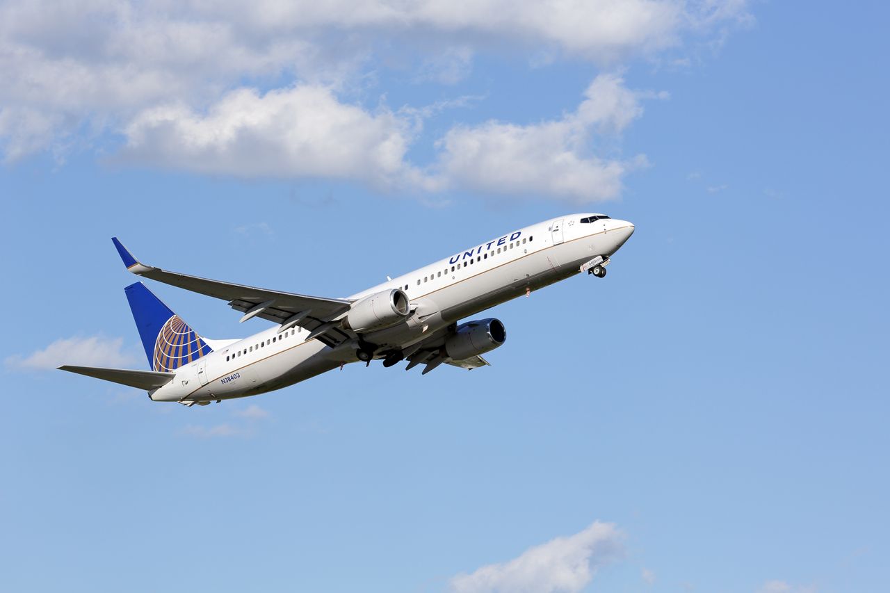 A United airplane.