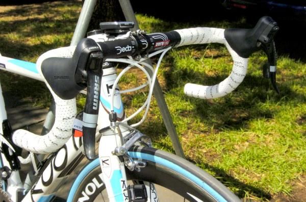The Deda Zero100 bars are crafted from 7075 T6 triple butted alloy.