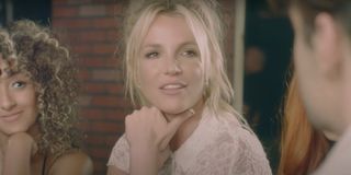 screenshot britney spears make me music video