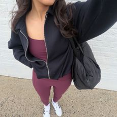 WWW assistant shopping editor Josephine Hadjiloucas wearing Old Navy activewear and an image of Old Navy New York Pilates class. 