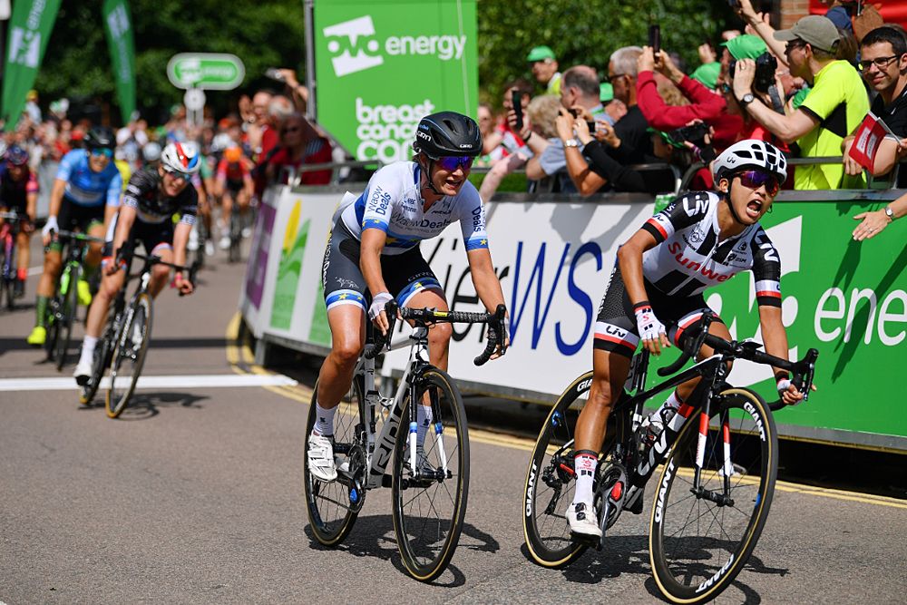 Coryn Rivera (Sunweb) and Marianne Vos (Waowdeals) sprint for the stage 2 finish line at OVO Energy Women's Tour