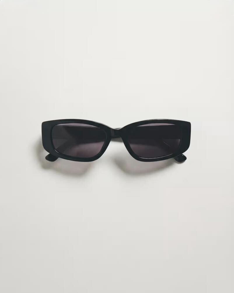 Granada Polarized Acetate Sunglasses in Black With Grey Lens