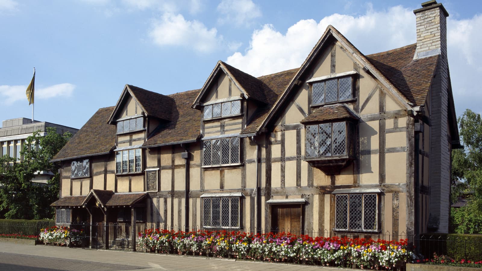 Shakespeare&#039;s Birthplace, Henley Street, Stratford-upon-Avon, Warwickshire, c2000s(?). Exterior view of the house where William Shakespeare was born in 1564.