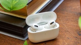 best Apple headphones and earbuds 2022