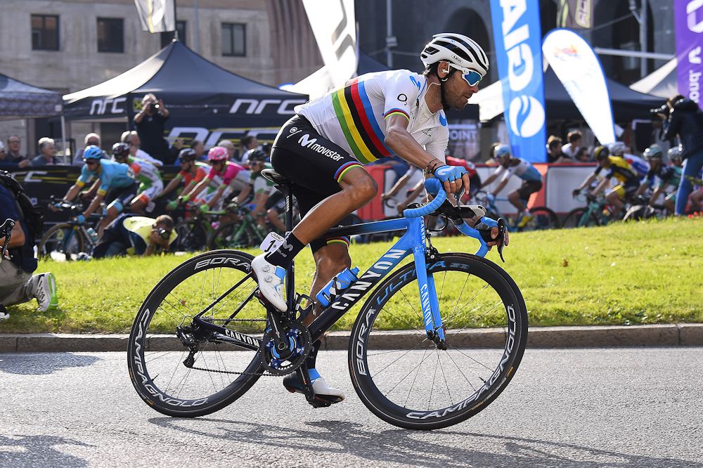 Alejandro Valverde sports his new rainbow jersey at Tre Valli Varesine