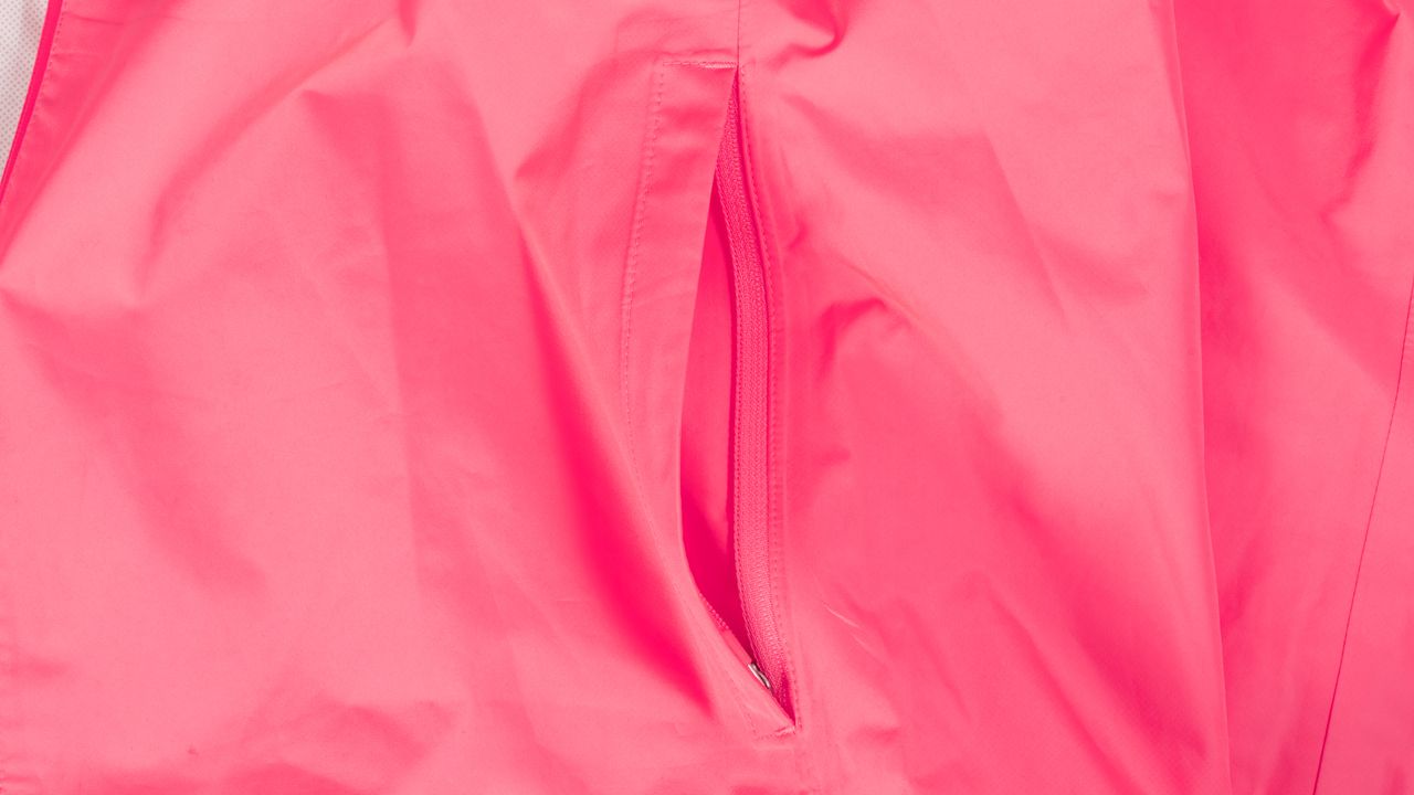 Rapha Commuter Jacket pockets