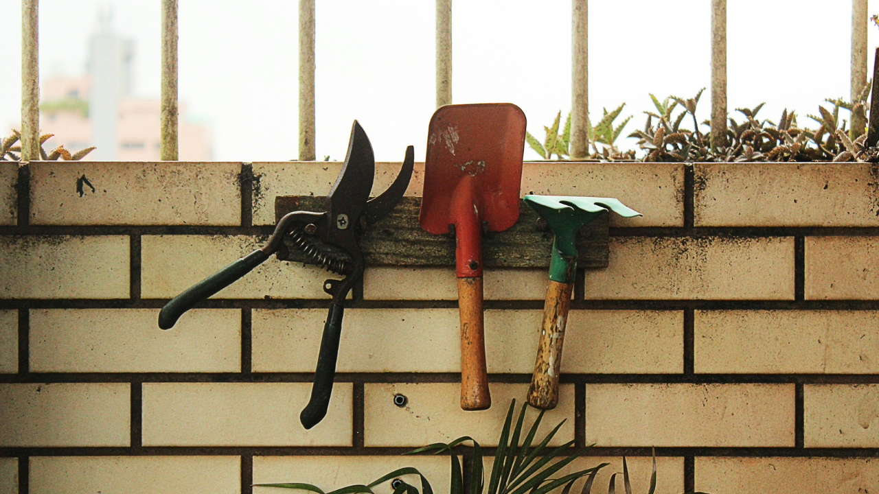 garden tools