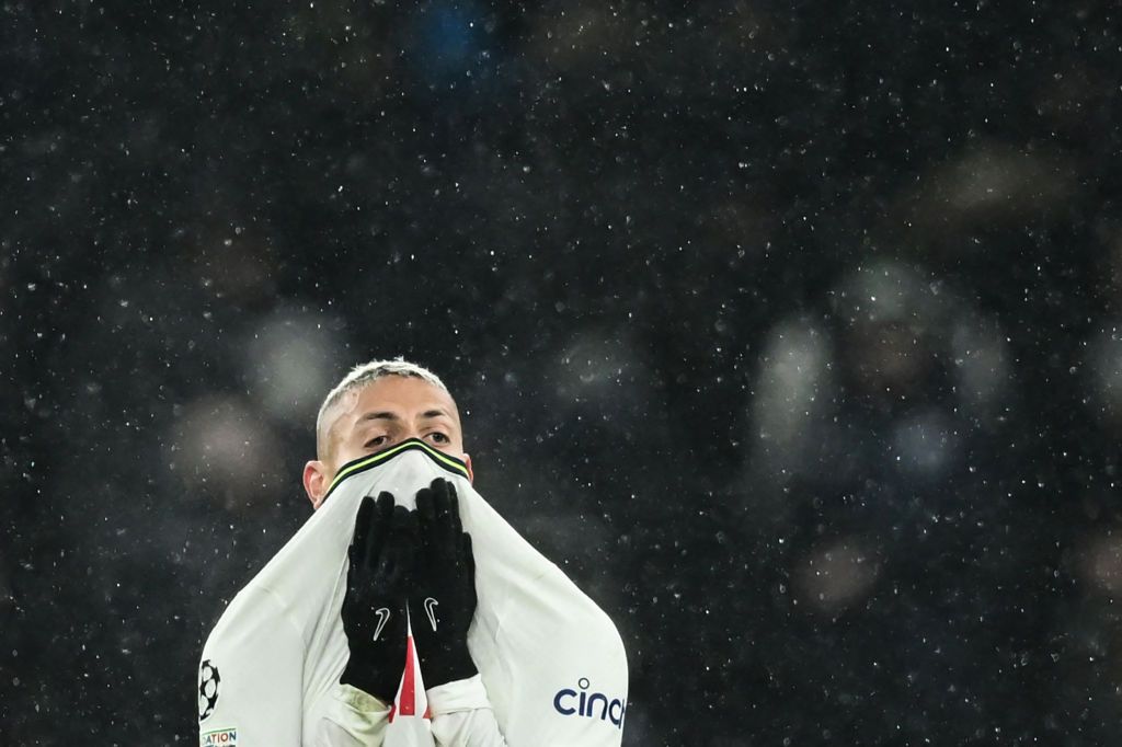 Richarlison frustrated during Tottenham&#039;s 0-0 draw with Milan