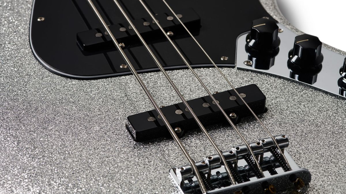Fender Mikey Way Jazz Bass