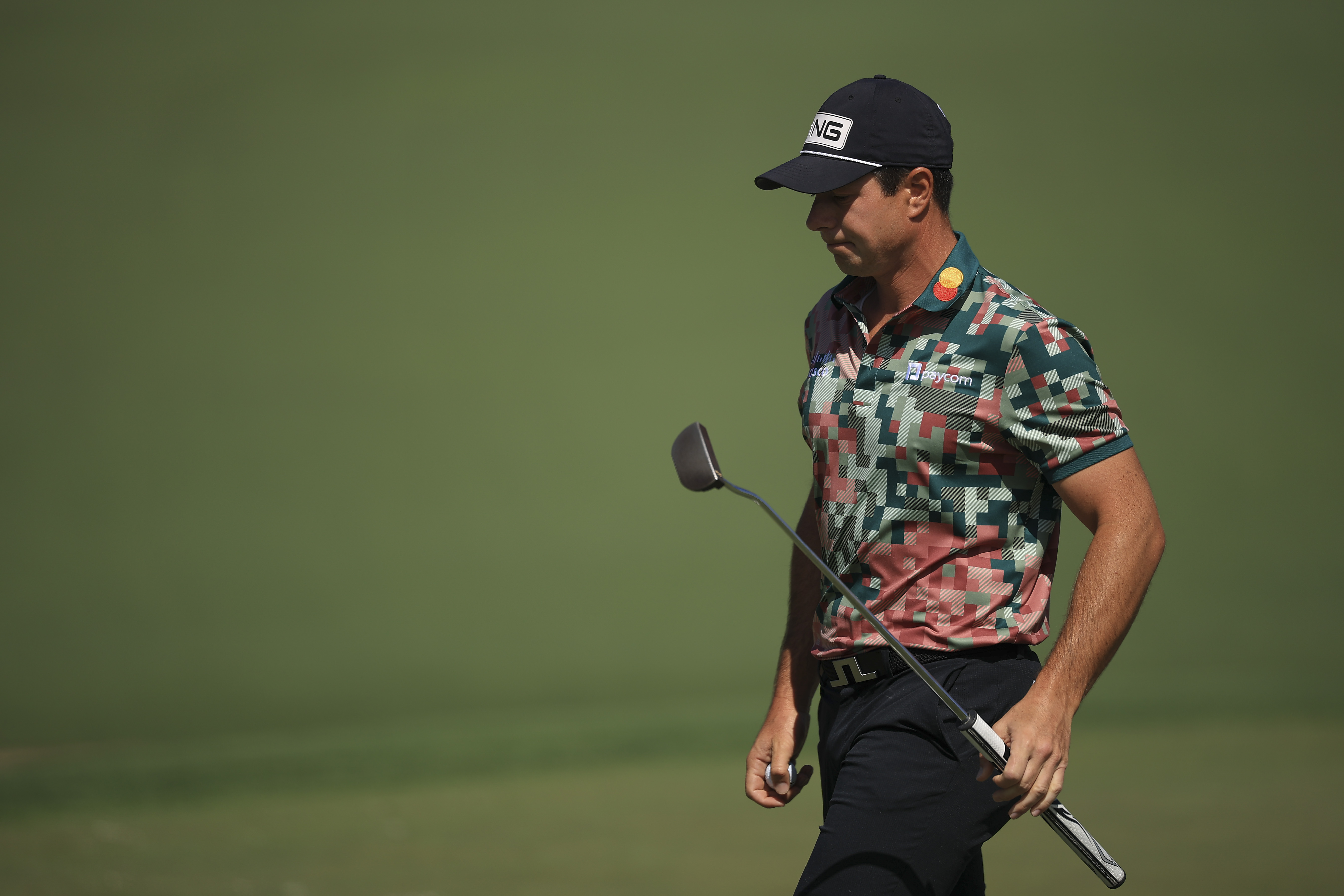Viktor Hovland walks on the eighth green during the first round of the 2026 Masters Tournament at Augusta National Golf Club 