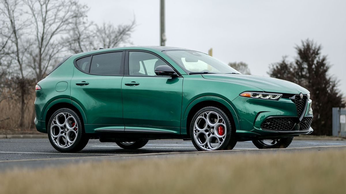 2024 Alfa Romeo Tonale Speciale test drive review.