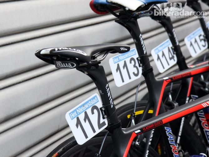 The clever clip-on Selle Italia logo makes the saddle easier to identify in race photos