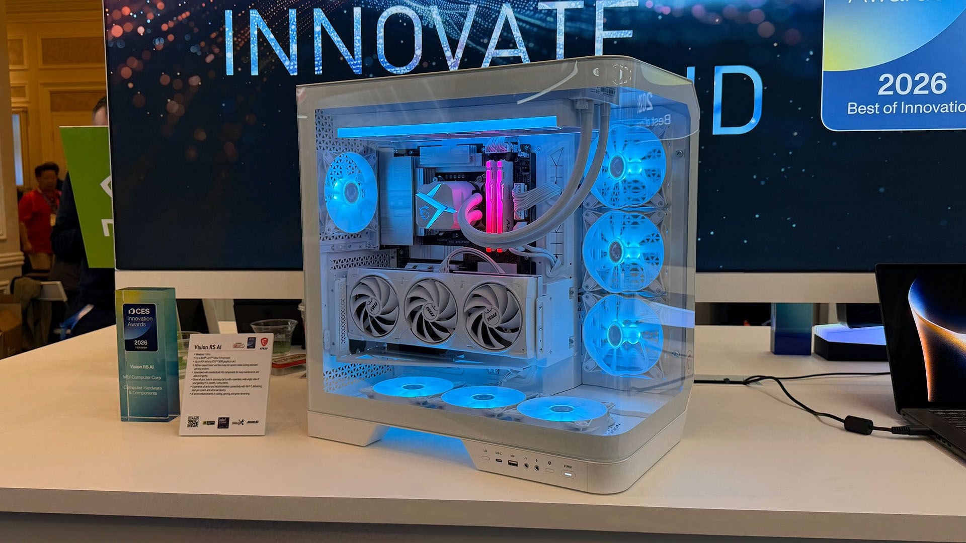 MSI, CES 2026’da yapay zeka ve iş dünyasına odaklanıyor