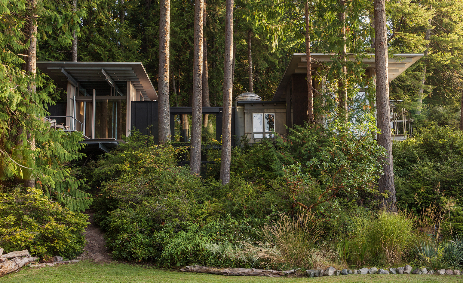 The exterior of Jim Olson's holiday home in Washington state