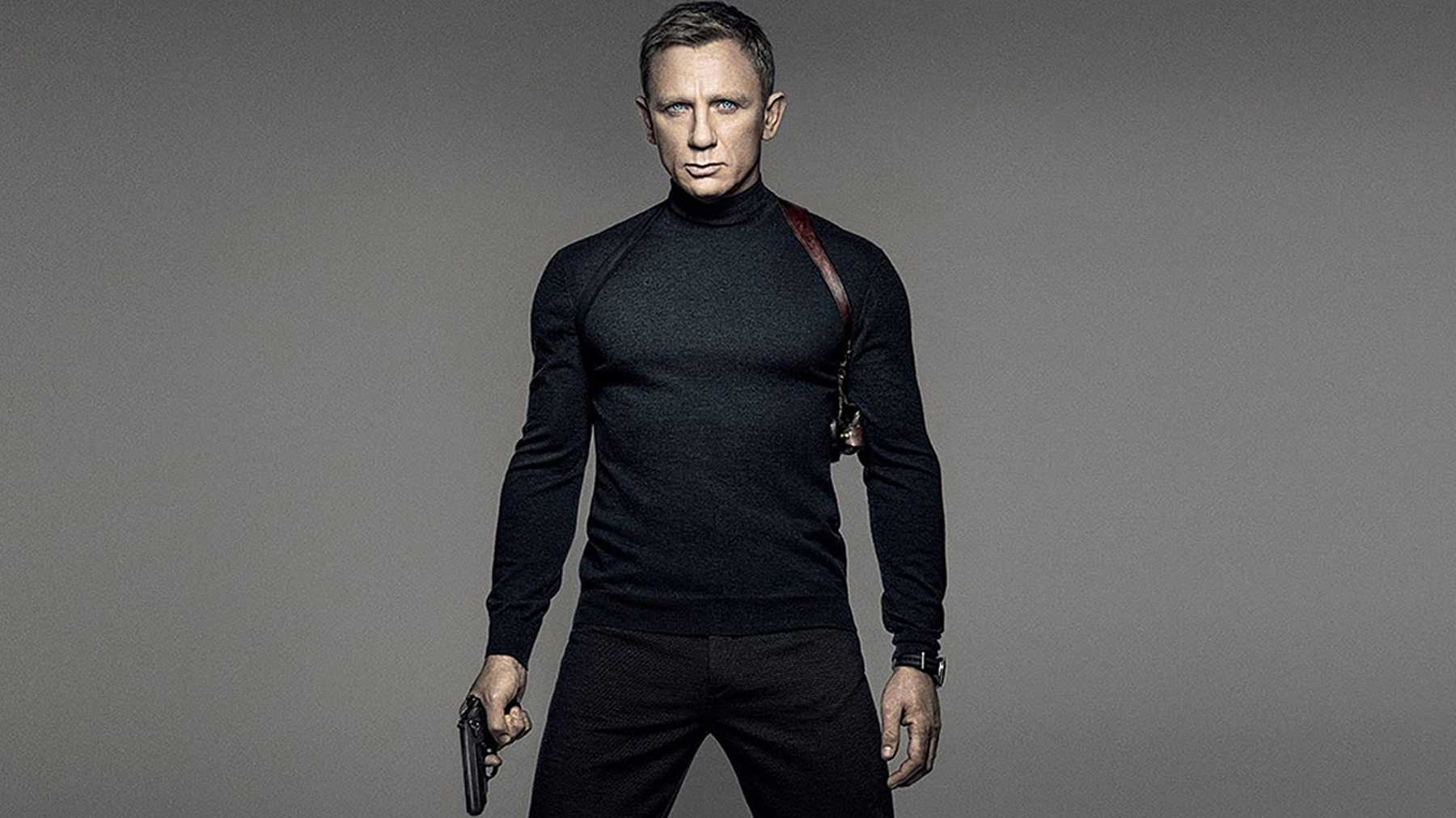 Spectre James Bond sharply dressed with his gun drawn