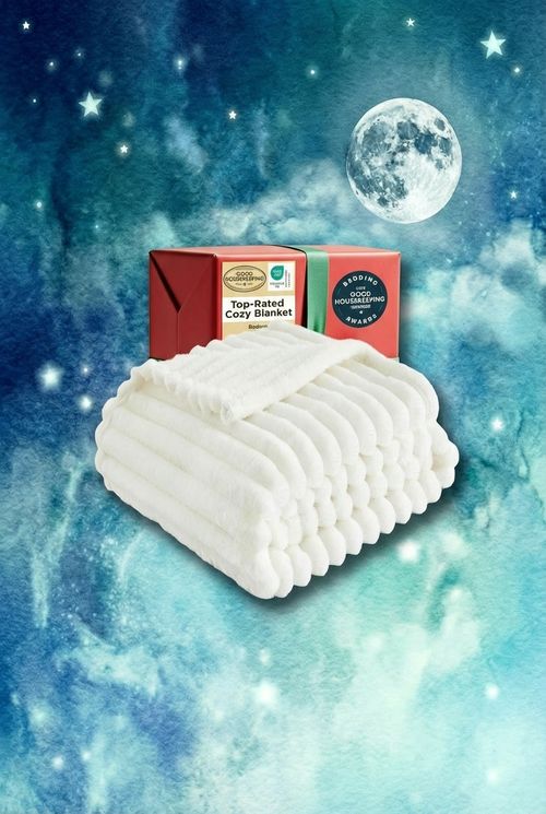 Bedsure Gentlesoft White Throw 