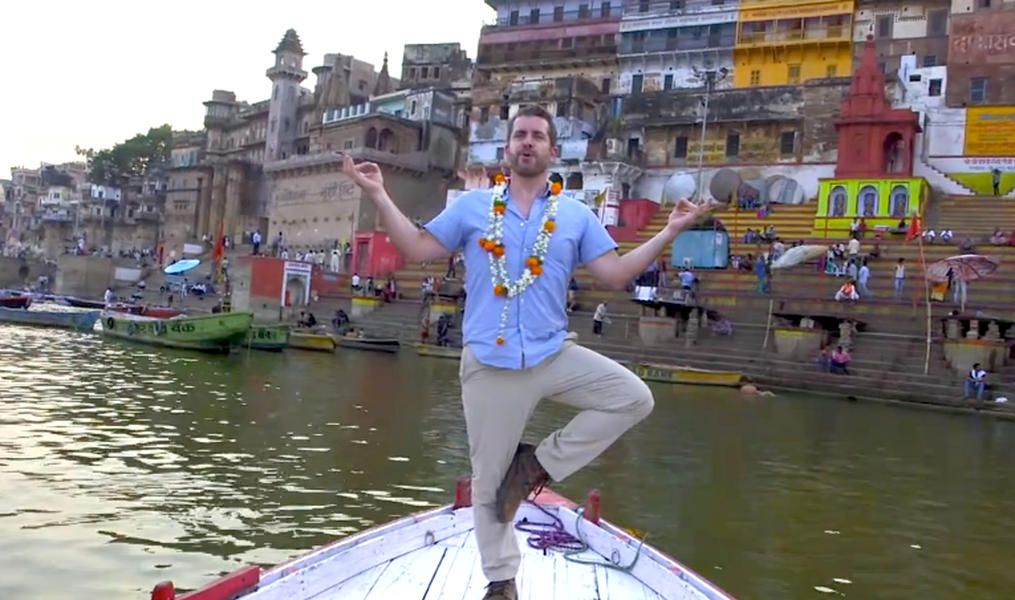 The Daily Show&amp;#039;s Jason Jones makes his hilarious peace with India&amp;#039;s democracy