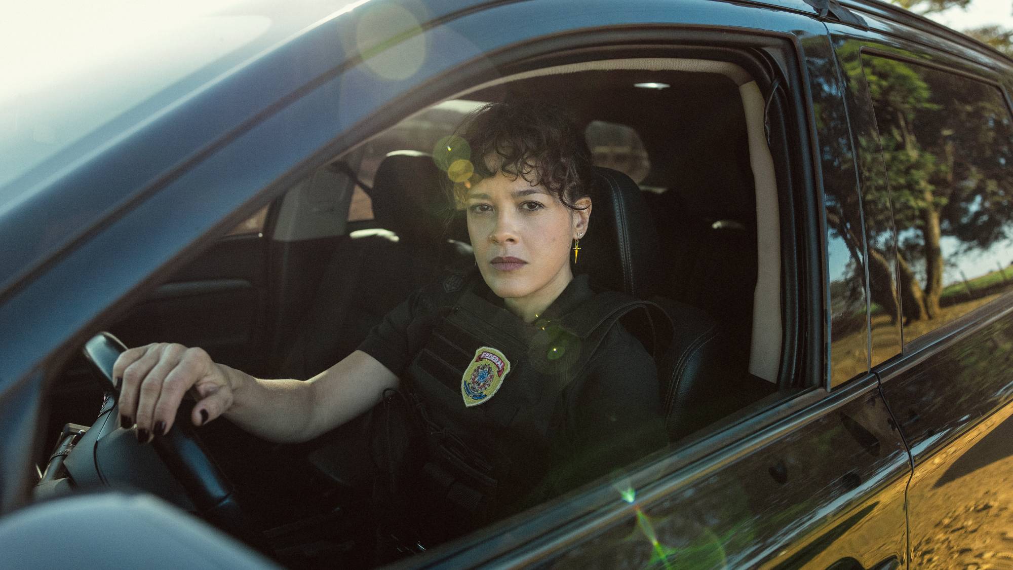 Maeve Jinkings as Suellen in "Criminal Code" season 2 on Netflix