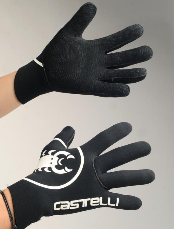 The gloves borrow technology from scuba wetsuits