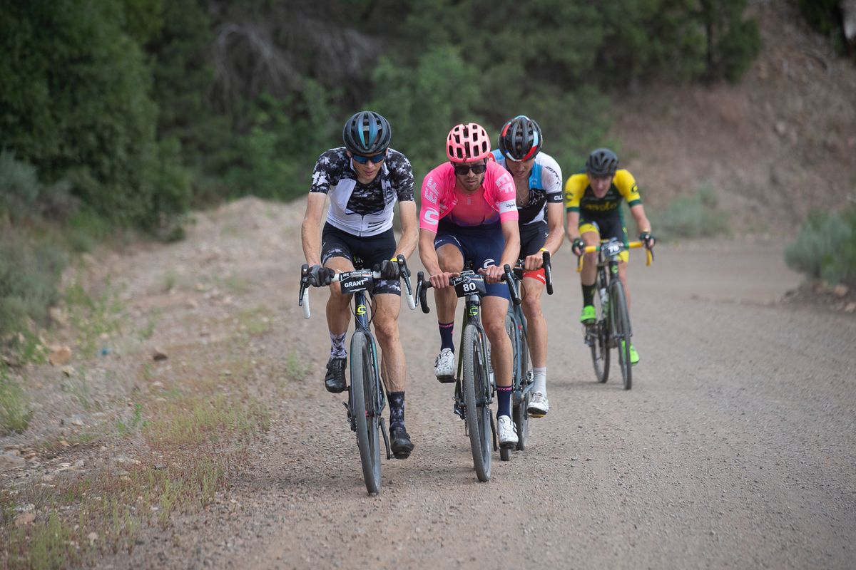 Grant and Howes set a pace that dropped almost everyone from the bottom of the Col D' Crush climb .