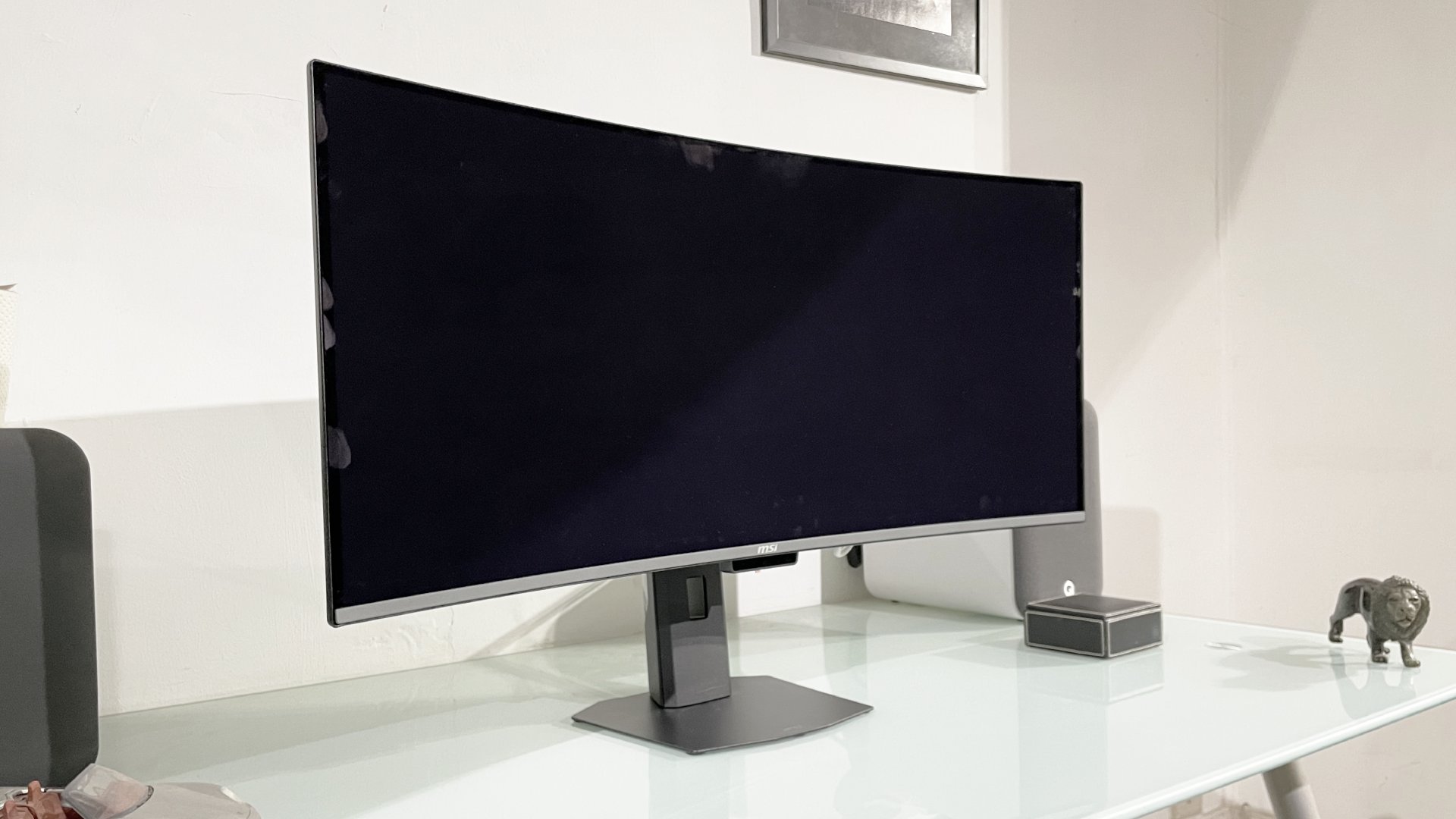 MSI MPG 341CQR QD-OLED X36 gaming monitor