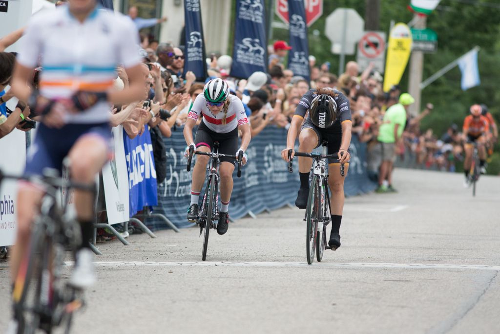Alena Amialiusik (Canyon-SRAM) wins the sprint for third