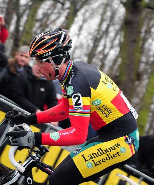 Sven Nys chasing Albert on a steep climb.