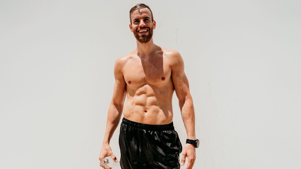 Let’s go, busy dads: 1 kettlebell and 4 exercises are all you need for this full-body workout