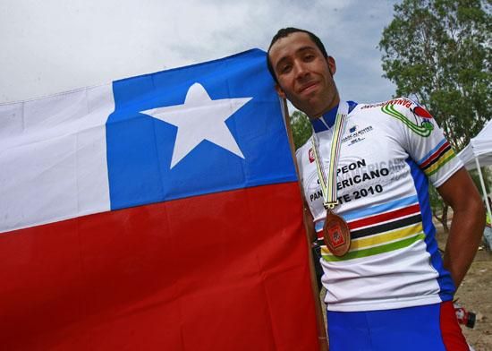 Carlos Oyarz&uacute;n (Chile), the new Pan American champion