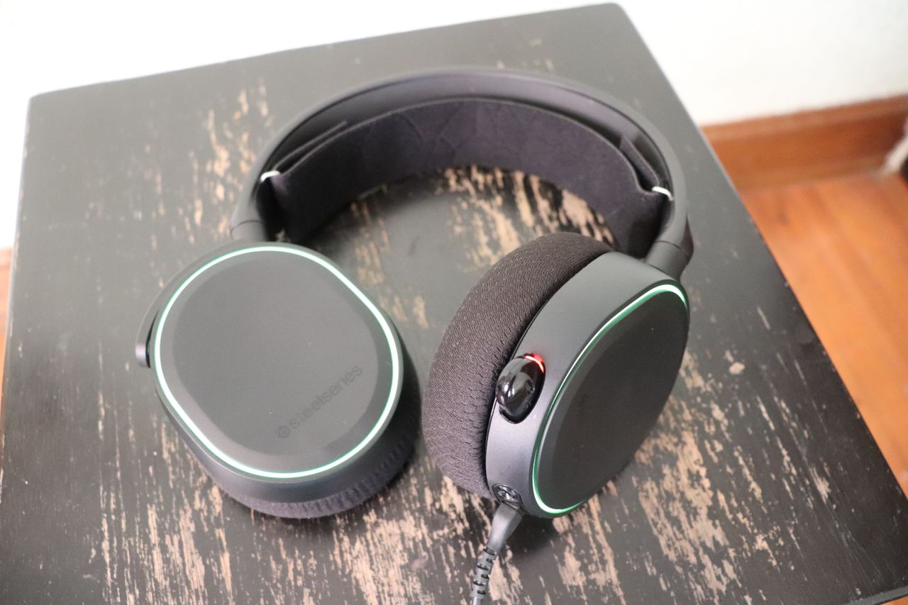 SteelSeries Arctis 5