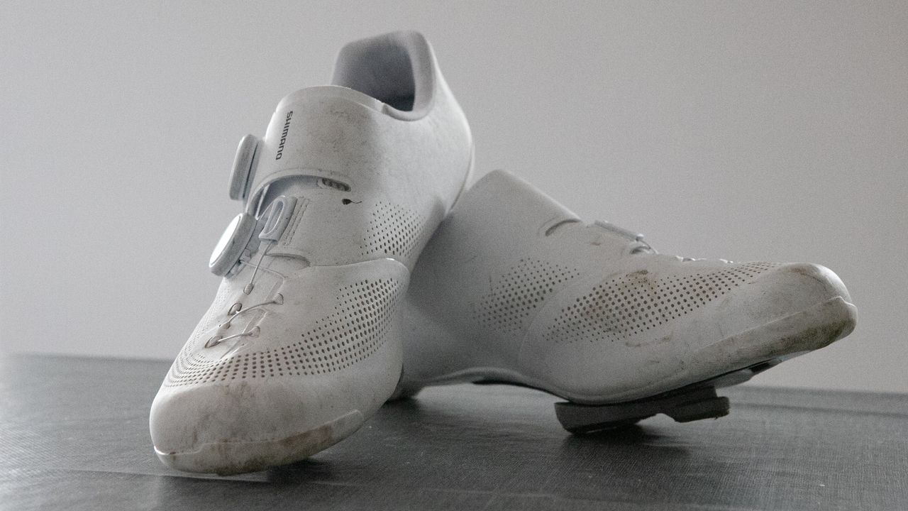 Shimano RC703 road shoes