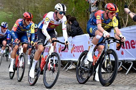 Dwars Door Vlaanderen: Mads Pedersen (r) and Mathias Vacek (c) lead the Lidl-Trek string
