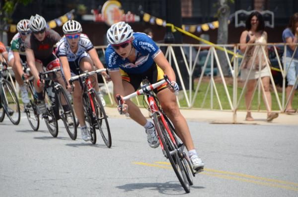 Christina Gokey-Smith (Rouse Bicycles) rounds turn 4.