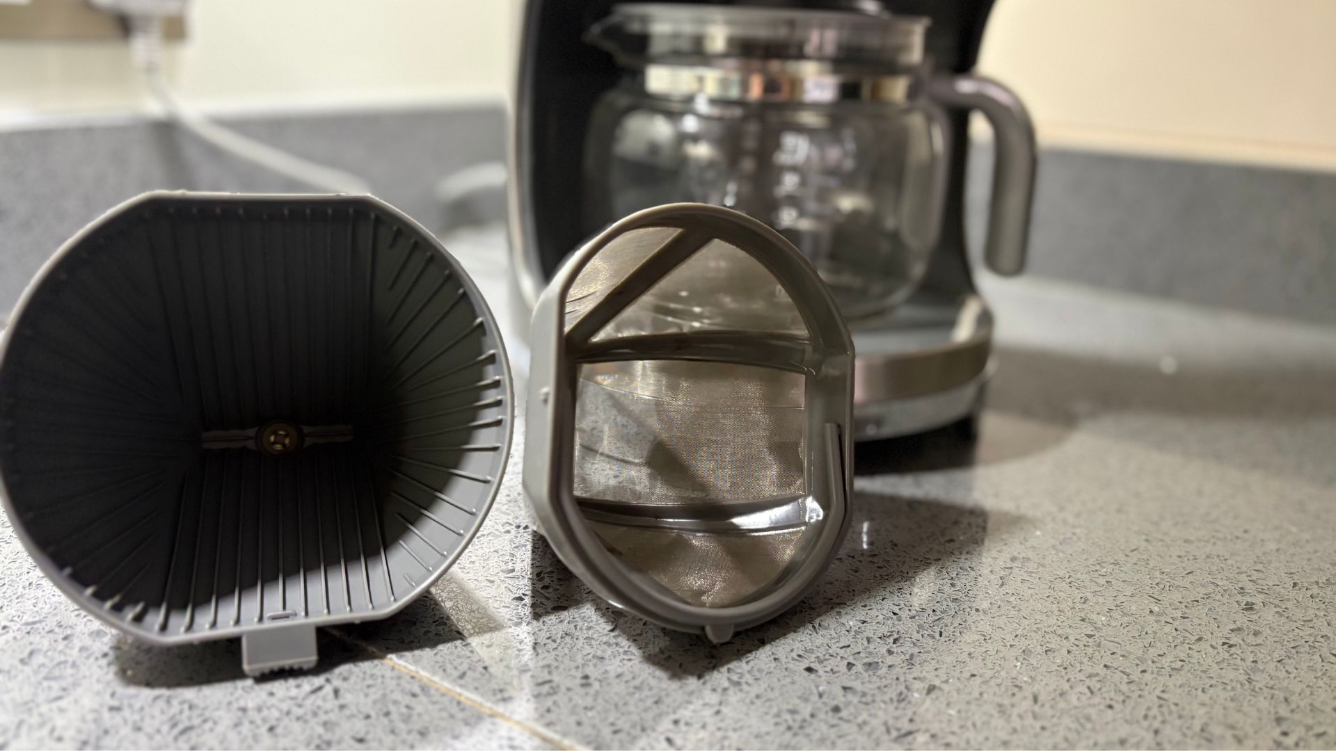 Testing the Smeg DCF02 Drip Coffee Machine