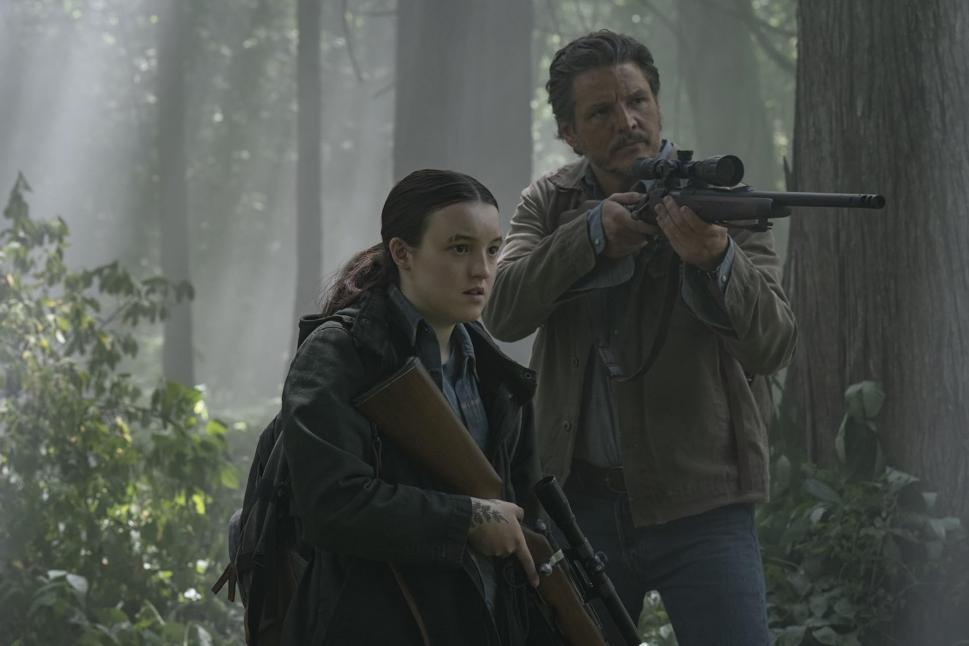 Bella Ramsey and Pedro Pascal in The Last of Us