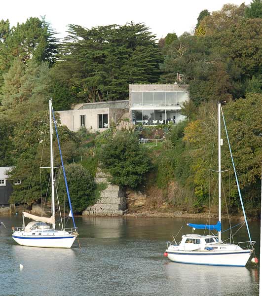 Creek Vean house in 2006