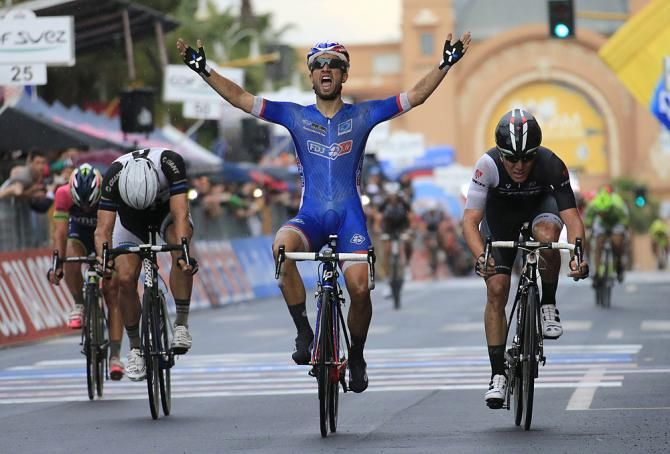 Nacer Bouhanni (FDJ) wins ahead of Nizzolo and Veelers