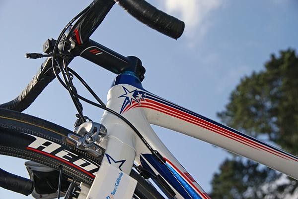 Stars, stripes and red, white and blue livery adorned Leipheimer's machine.