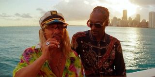 Matthew McConaughey as Moondog and Snoop dog as Lingerie in The Beach Bum